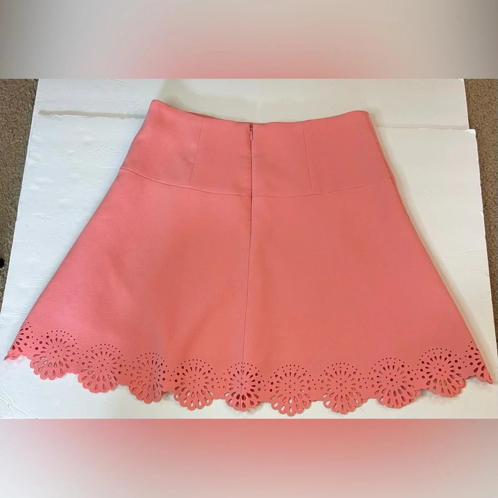 LOFT Ann Taylor Pink Scalloped Lasercut Skirt Ponte Knit Women's Size 4